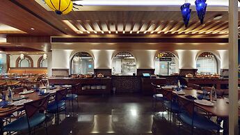 Radisson Blu Hotel & Suites GRT Chennai