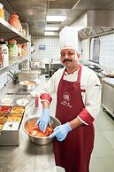 Radisson Blu Hotel & Suites GRT Chennai