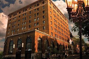 Hotel Bethlehem, A Historic Hotel of America