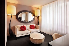 THE PLAZA Seoul, Autograph Collection