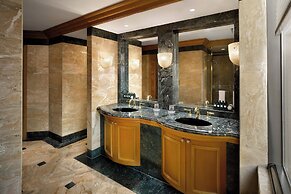 THE PLAZA Seoul, Autograph Collection