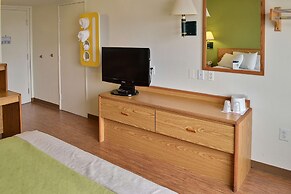 Motel 6 Billings, MT - North