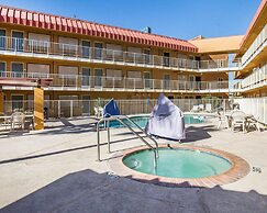 Rodeway Inn & Suites