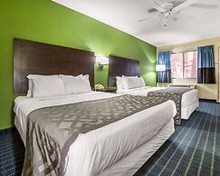 Rodeway Inn & Suites