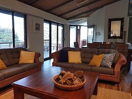 Nautilus Beachfront Villas & Spa