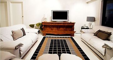 Nautilus Beachfront Villas & Spa