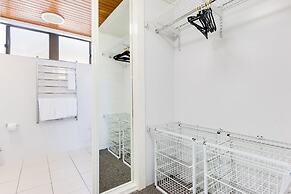 Nautilus Beachfront Villas & Spa