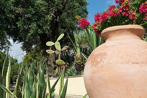 Villa Cheta Hotel & Restaurant