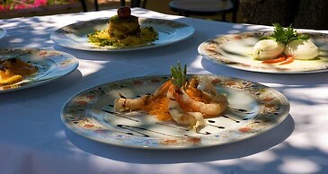 Villa Cheta Hotel & Restaurant