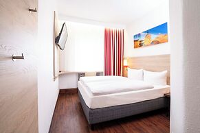 Hotel National