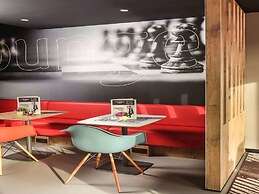 ibis Charleroi Airport Brussels South