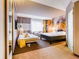ibis Luebeck