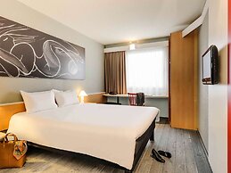 ibis Luebeck