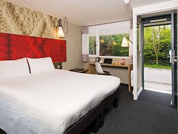 ibis Plymouth