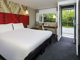 ibis Plymouth