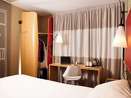 ibis Sheffield City