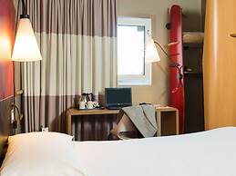 ibis Sheffield City