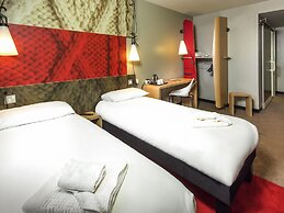 ibis Sheffield City