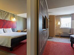 ibis Paris Pantin Eglise