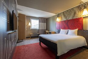 ibis Paris Pantin Eglise