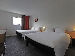 ibis Paris Pantin Eglise