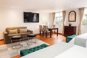 Hotel Portón de la Cabrera