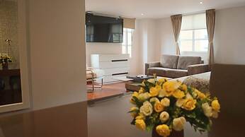 Hotel Portón de la Cabrera