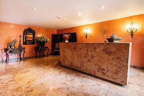 Hotel Portón de la Cabrera