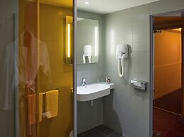 Mercure Paris La Défense Grande Arche