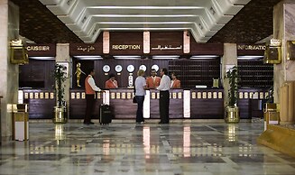 Aracan Eatabe Luxor Hotel