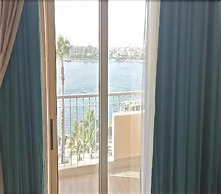 Aracan Eatabe Luxor Hotel