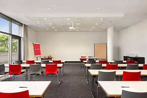 Vienna House Easy by Wyndham Wuppertal