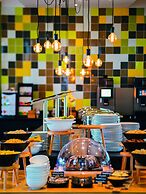 Vienna House Easy by Wyndham Wuppertal