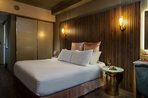 Leonardo Gordon Beach