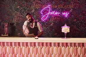 Leonardo Gordon Beach