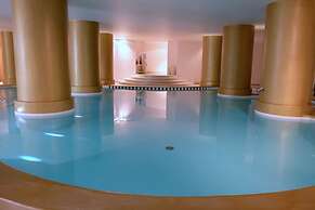 Axis Vermar Conference & Beach Hotel