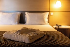 Axis Vermar Conference & Beach Hotel