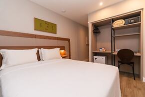 SLAVIERO Curitiba Shopping