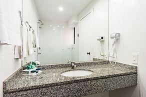 SLAVIERO Curitiba Shopping