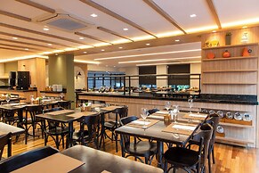 SLAVIERO Curitiba Shopping