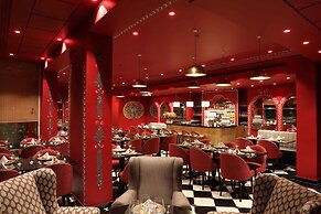 Warwick Palm Beach Hotel