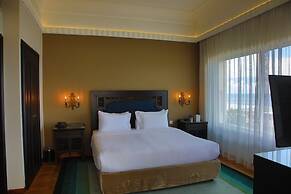 Warwick Palm Beach Hotel