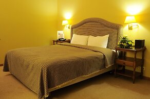 Warwick Palm Beach Hotel