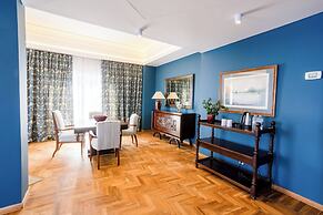 Warwick Palm Beach Hotel