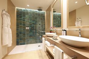 Almar Timi Ama Resort & Spa