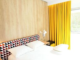ibis Styles Caen Centre Historique