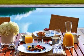 Grand Resort Lagonissi