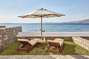 Grand Resort Lagonissi