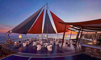 Grand Resort Lagonissi