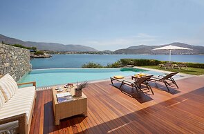 Grand Resort Lagonissi